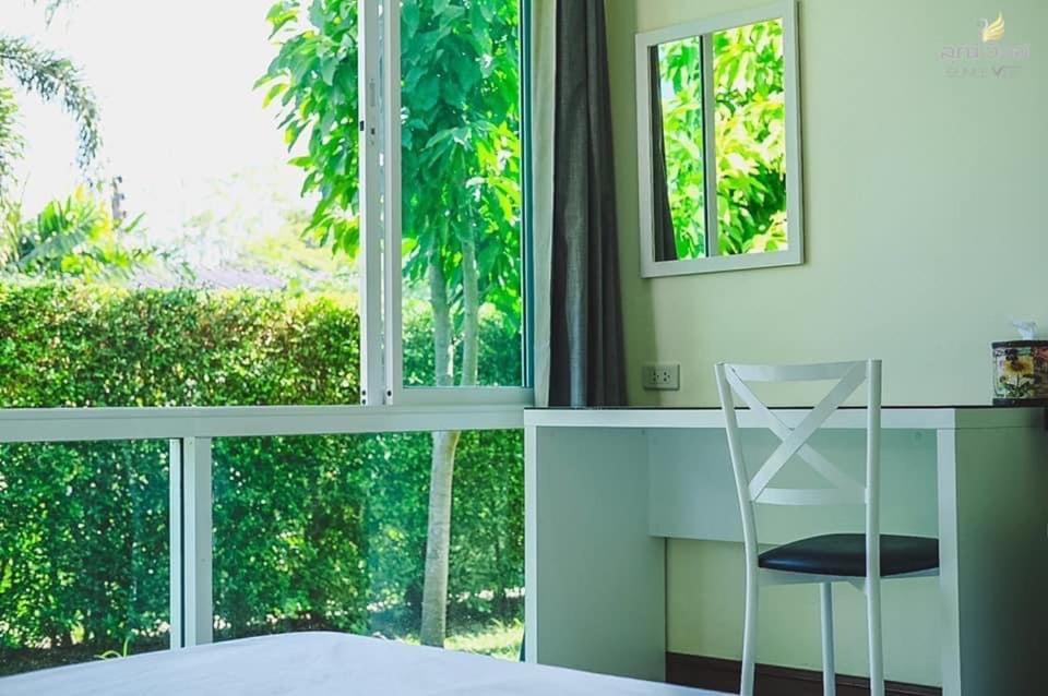 Sunee View Hotel Chachoengsao Ngoại thất bức ảnh
